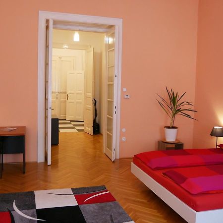 Caesar Apartman بودابست المظهر الخارجي الصورة