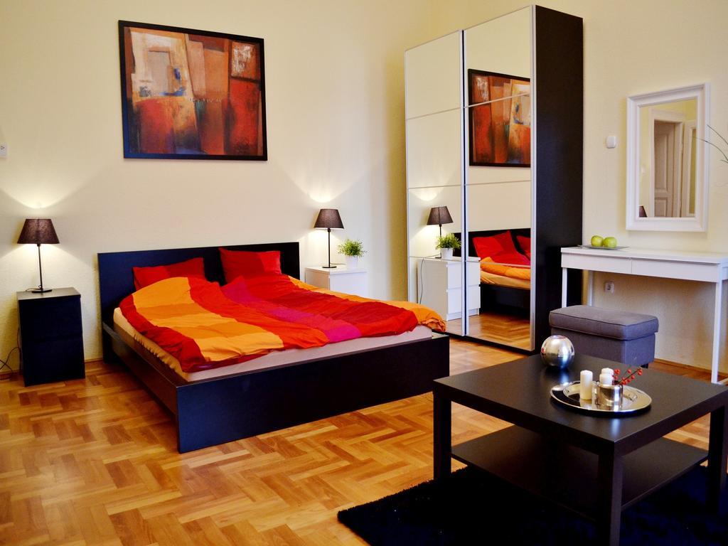 Caesar Apartman بودابست الغرفة الصورة