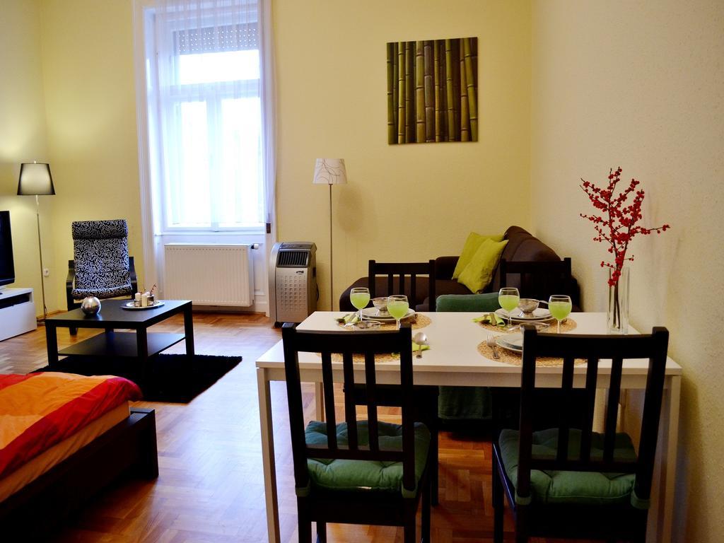 Caesar Apartman بودابست الغرفة الصورة