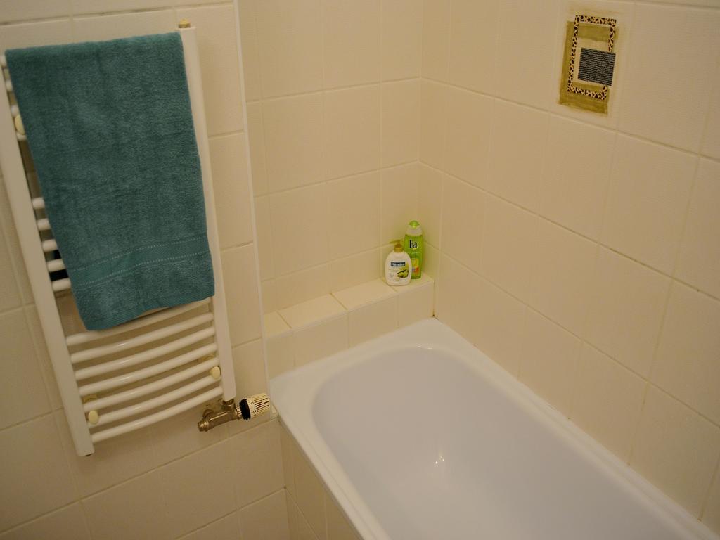Caesar Apartman بودابست الغرفة الصورة